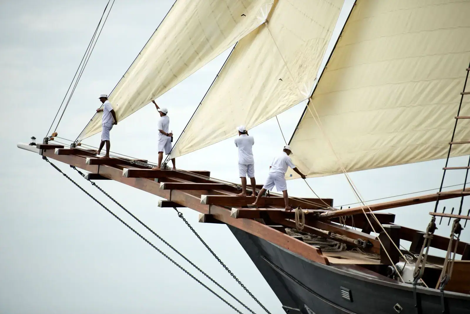 Bow and crew