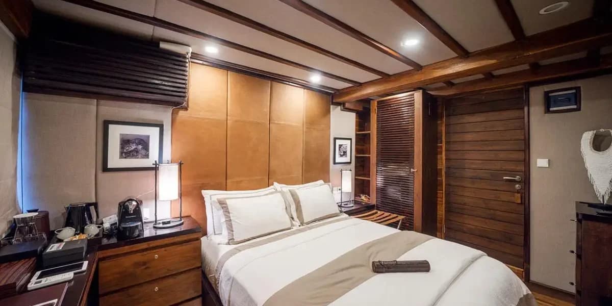Ambon suite